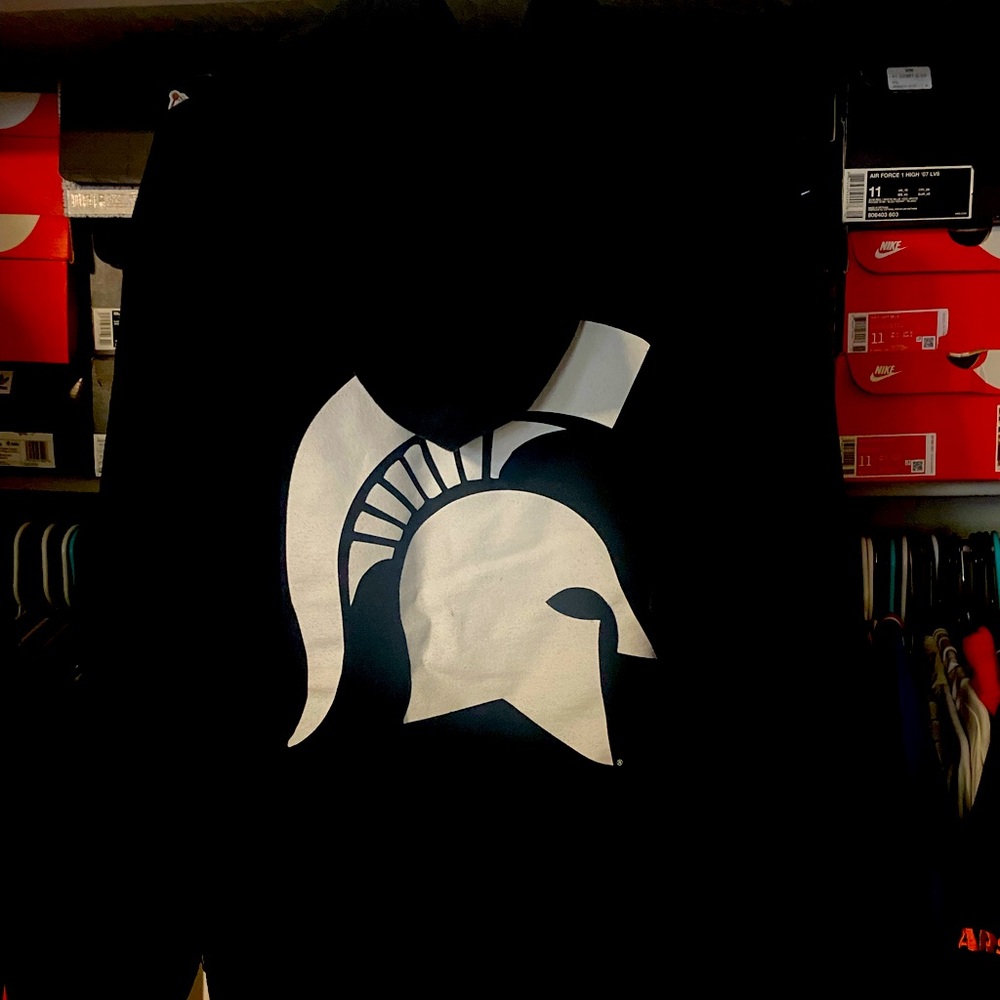 Champs Michigan State Spartans Hoodie Size XL - Picture 2 of 3
